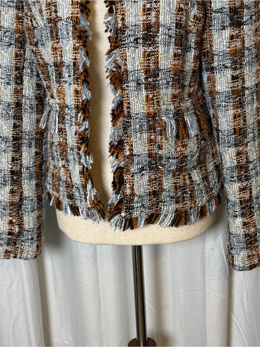 L’Agence Angelina Tweed Jacket Blue Brown Fringe Blazer Size 8 - Picture 5 of 15